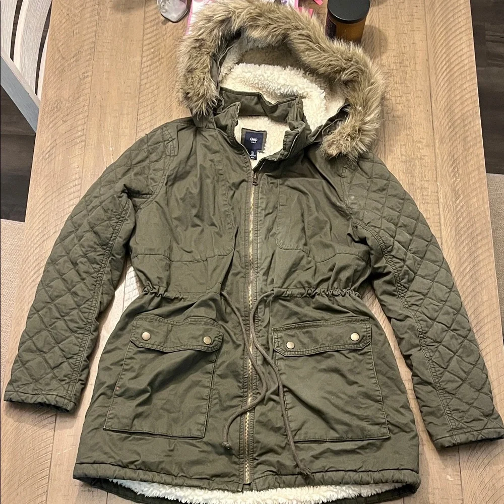 GAP Olive Quilted Hooded Winter Coat - Picture 1 of 5